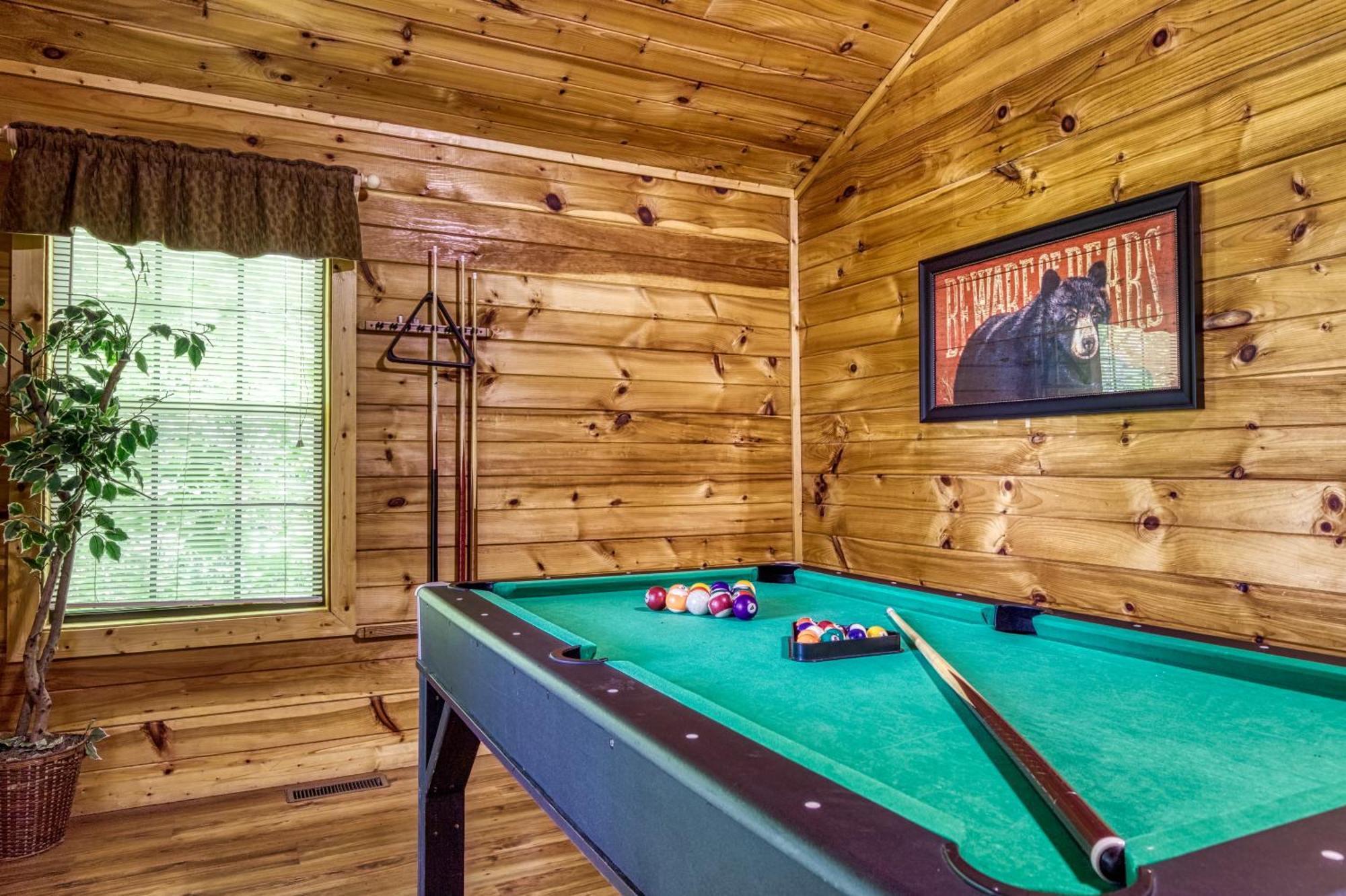 Suite Sensations, Hot Tub, Pool Table, 1089 Free Tickets Each Paid Day, Dollywood And More Pigeon Forge Ngoại thất bức ảnh