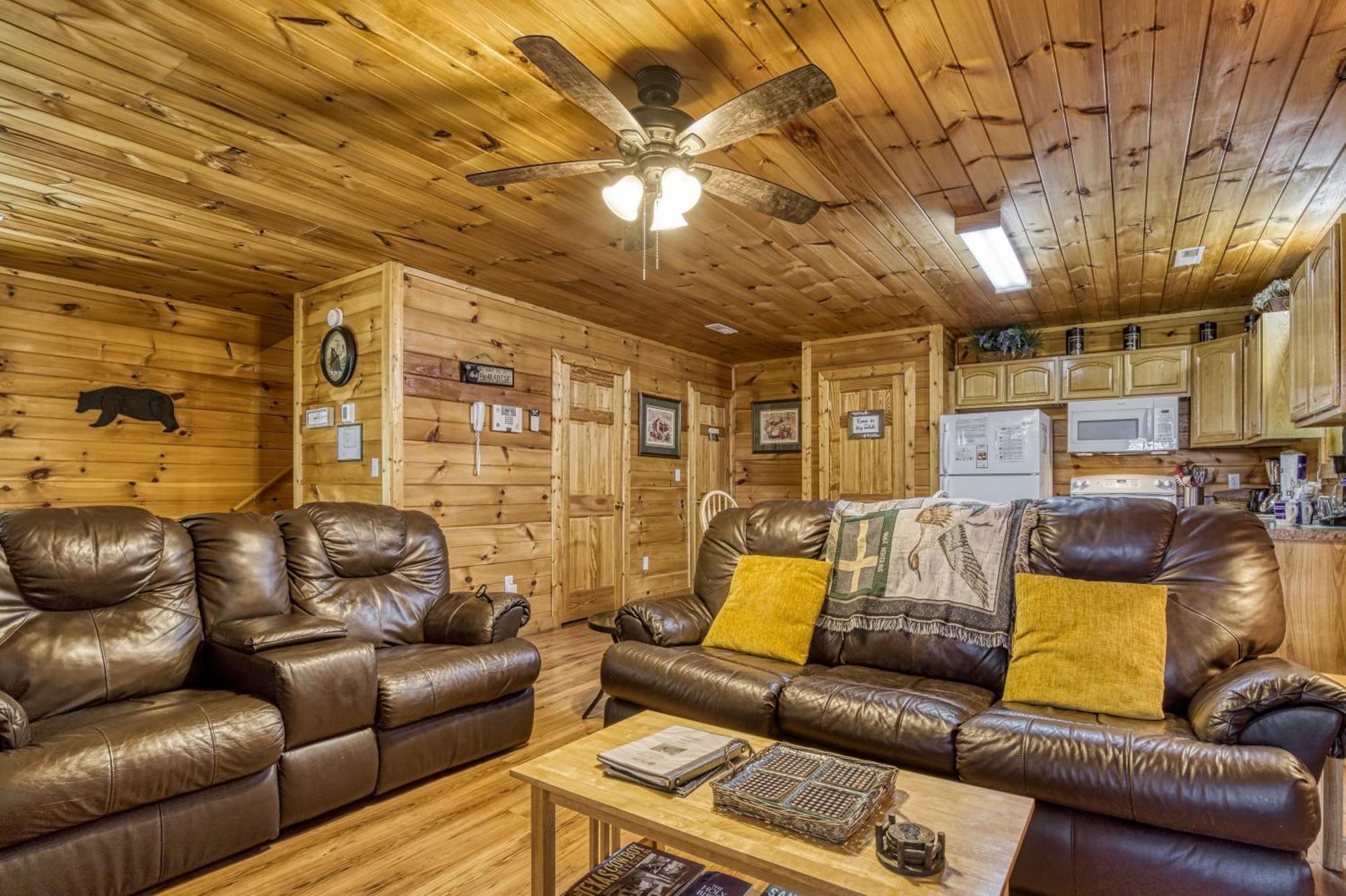 Suite Sensations, Hot Tub, Pool Table, 1089 Free Tickets Each Paid Day, Dollywood And More Pigeon Forge Ngoại thất bức ảnh